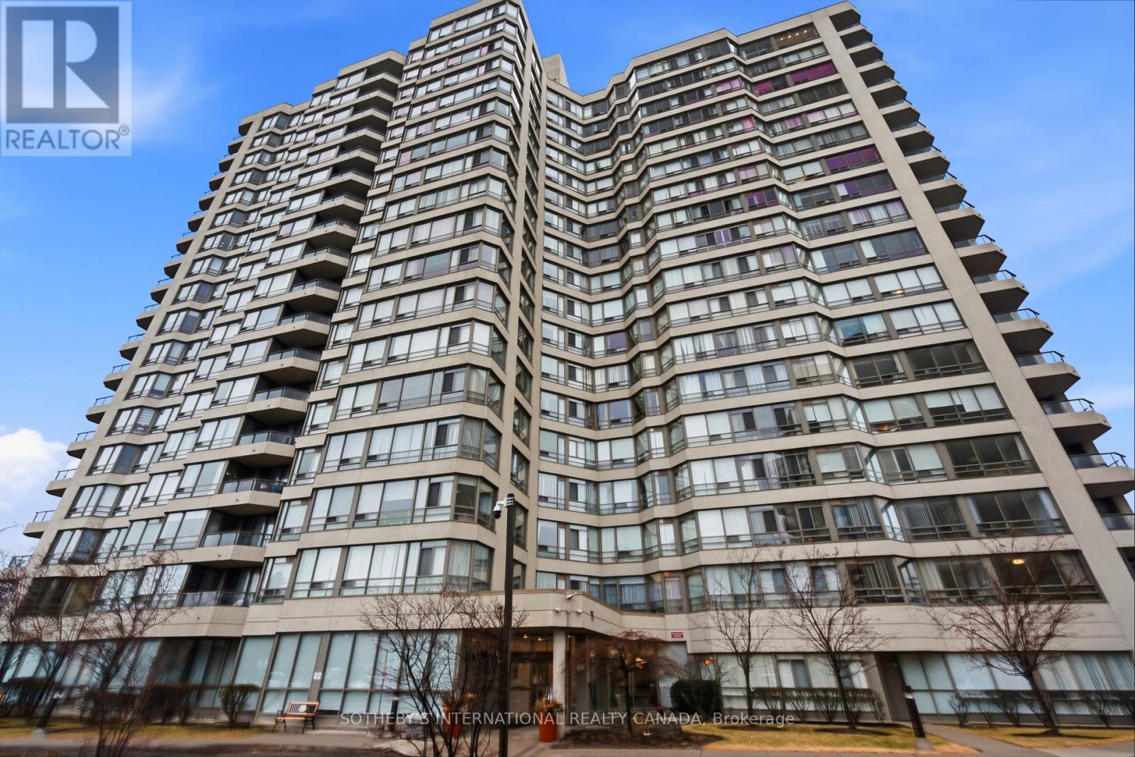 #1709 75 KING STREET E - 24