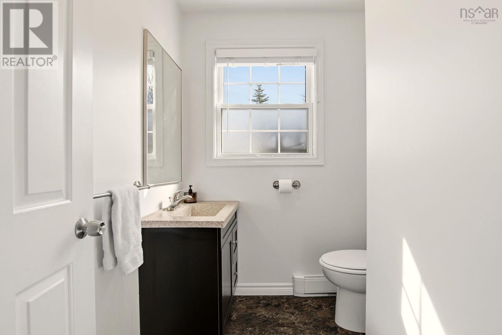 Property 20 of 50 of 132 Abbey Avenue