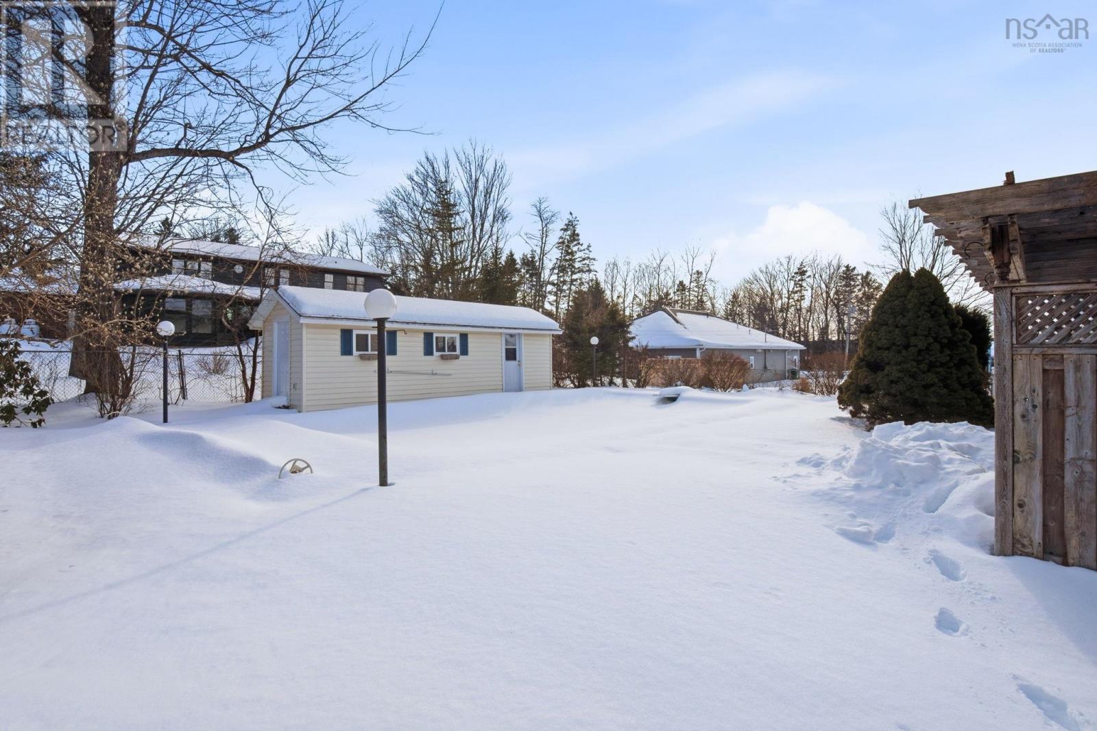 Property 38 of 50 of 132 Abbey Avenue