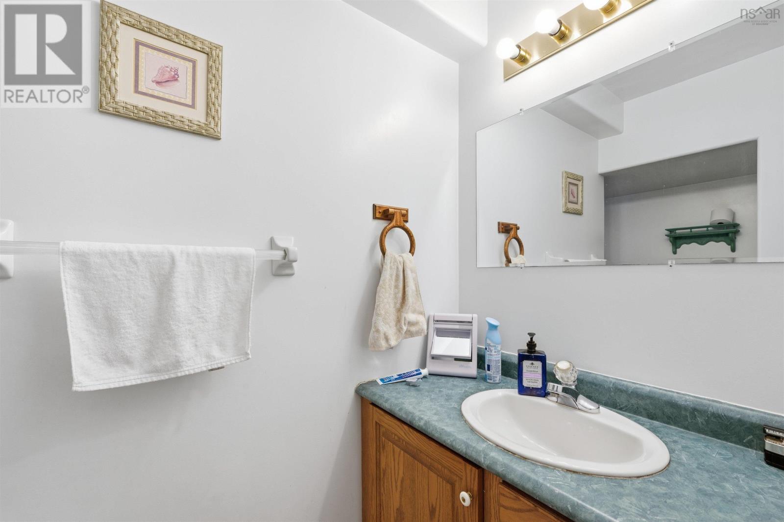 Property 30 of 33 of 23 Stratford Way