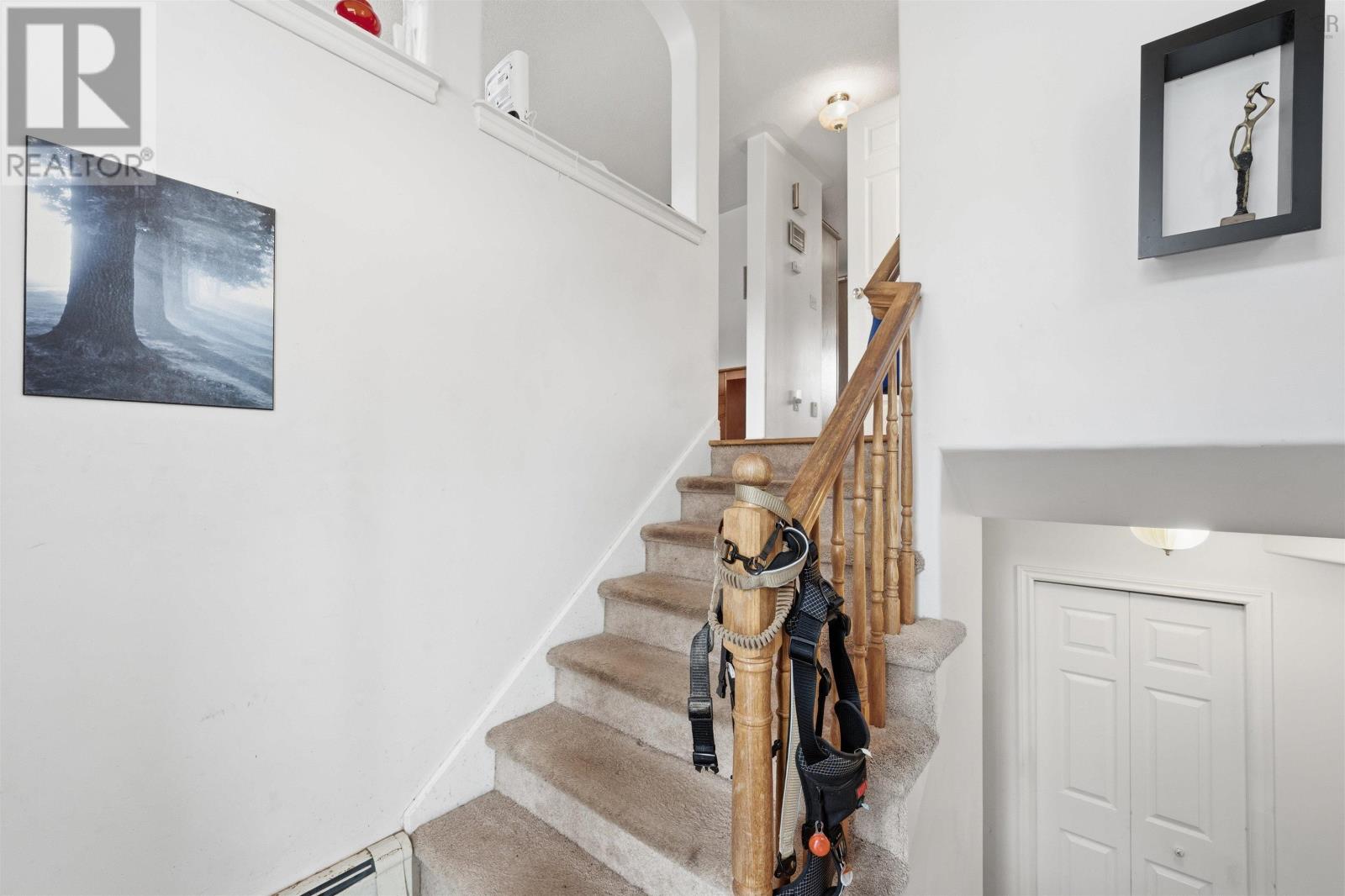 Property 29 of 33 of 23 Stratford Way