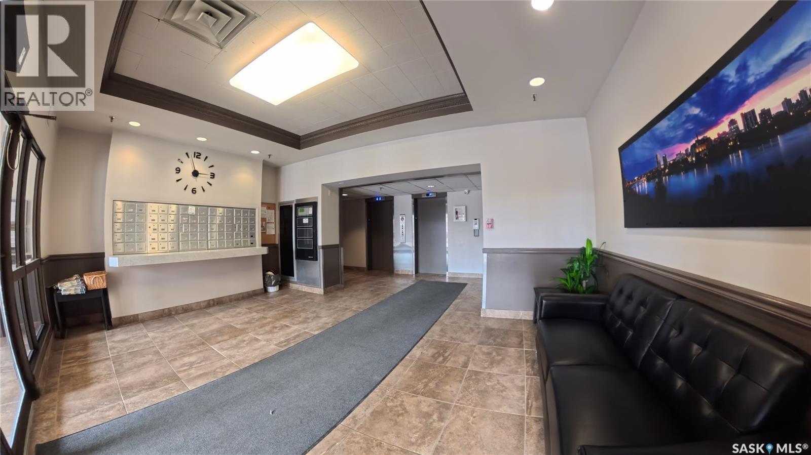 #706 405 5th AVENUE N - Image 3
