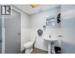 1720 North Talbot Road, Oldcastle, ON N9A6J3 Photo 23
