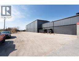 1720 North Talbot Road, Oldcastle, ON N9A6J3 Photo 7