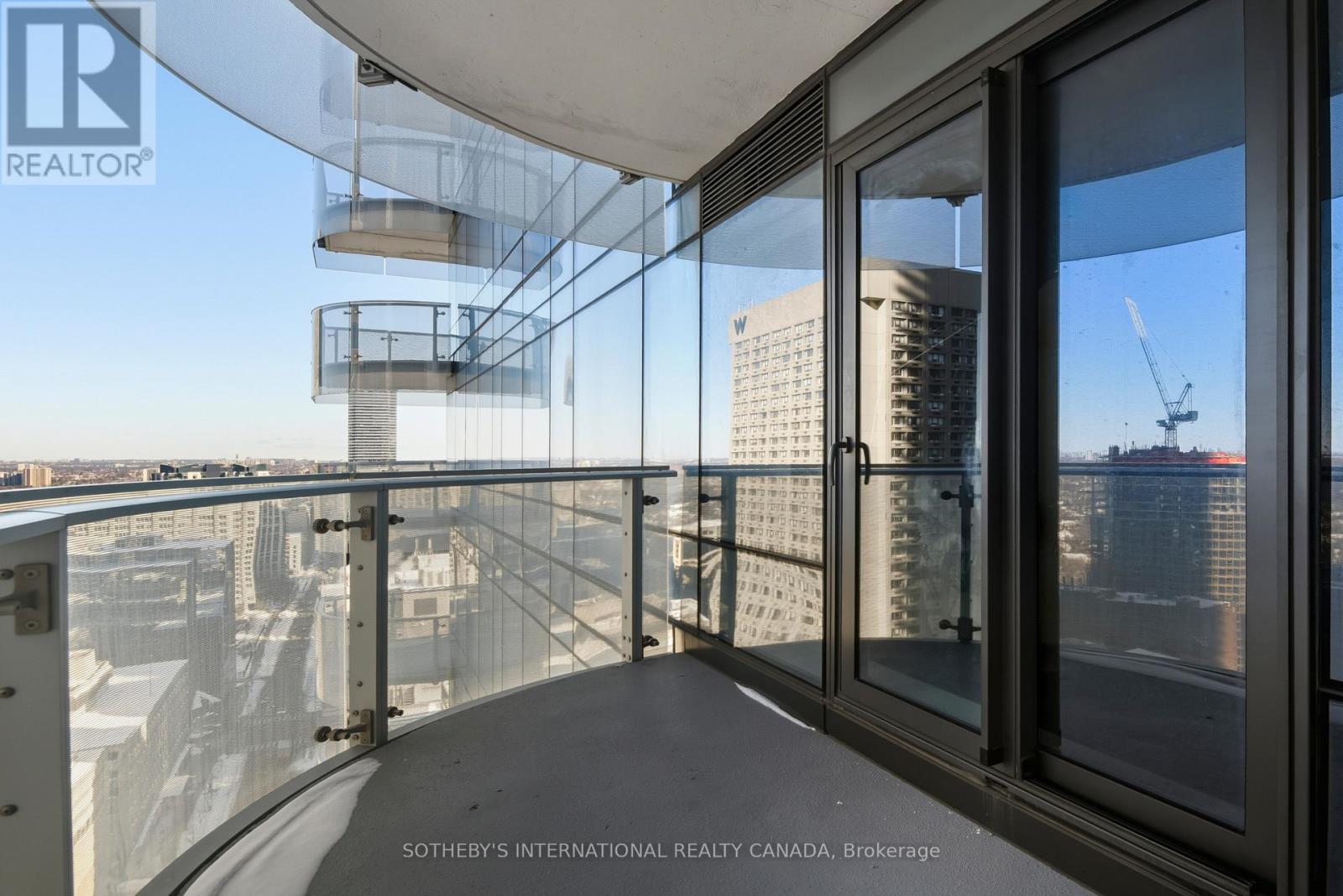 2712 - 1 BLOOR STREET E — photo 14