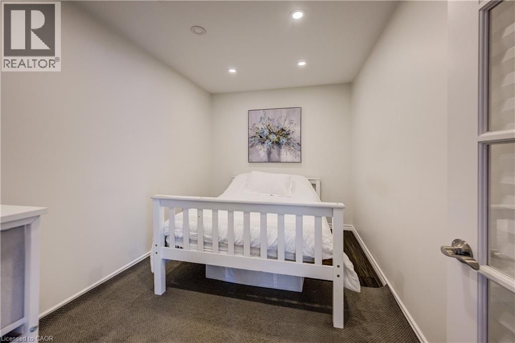 17 MINTO PINES Road — photo 38