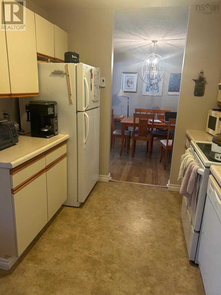 Property 3 of 18 of Unit 2 95 Empire Street