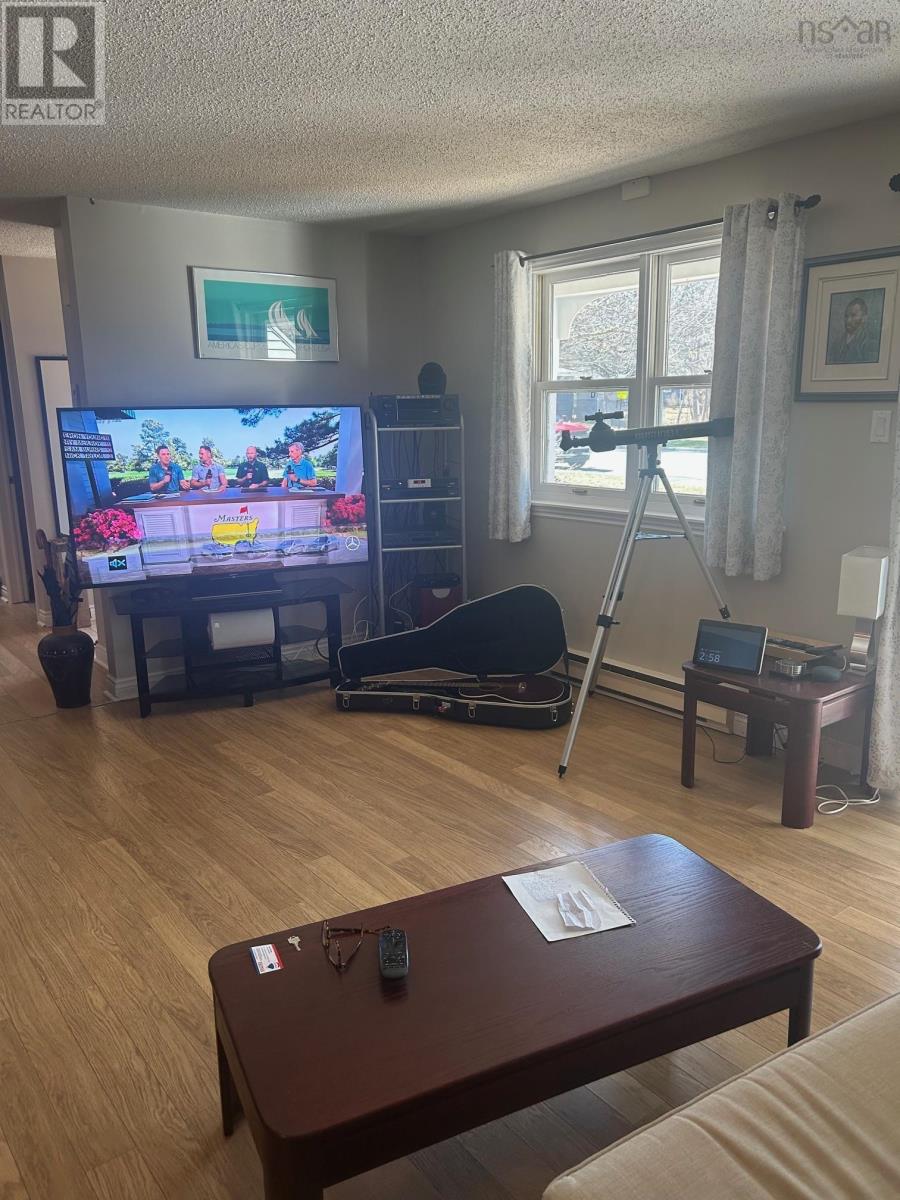 Property 6 of 18 of Unit 2 95 Empire Street