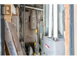 Laundry room - 136 4th Avenue, Hanover, ON N4N2B3 Photo 14