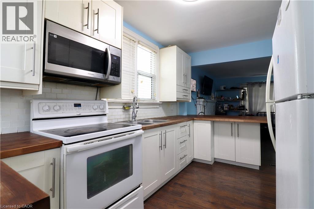 80 ROSEVIEW AVENUE - 13