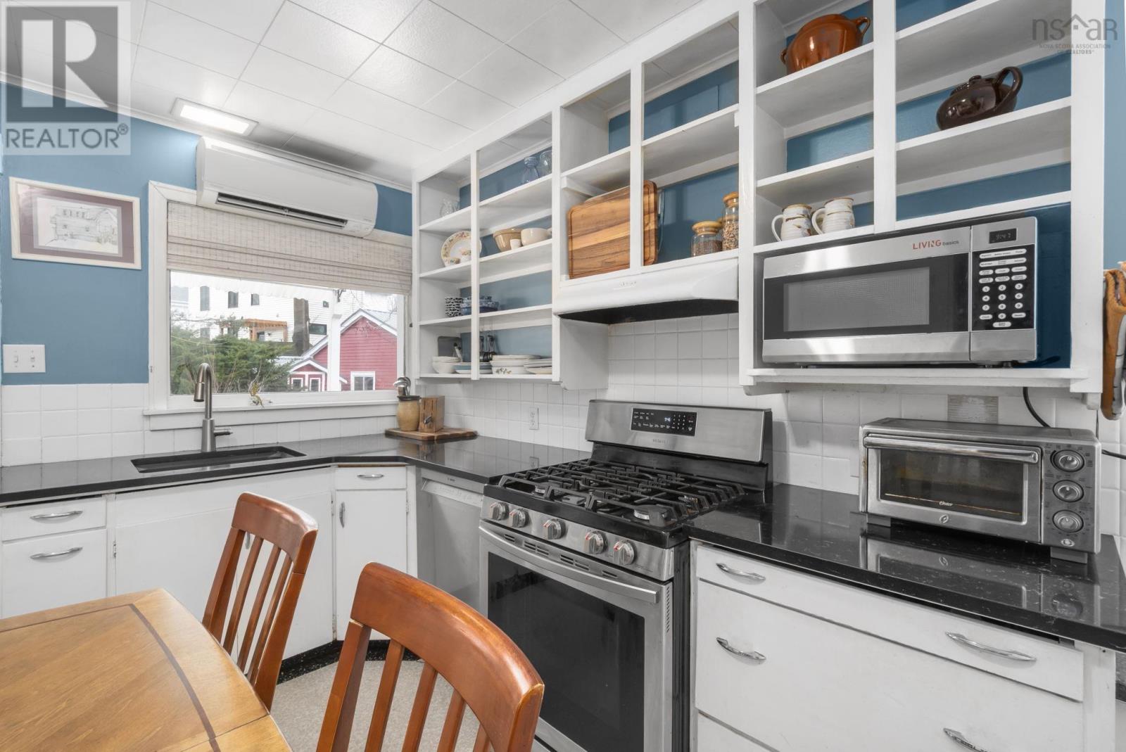 Property 10 of 38 of 304 Clifton Avenue