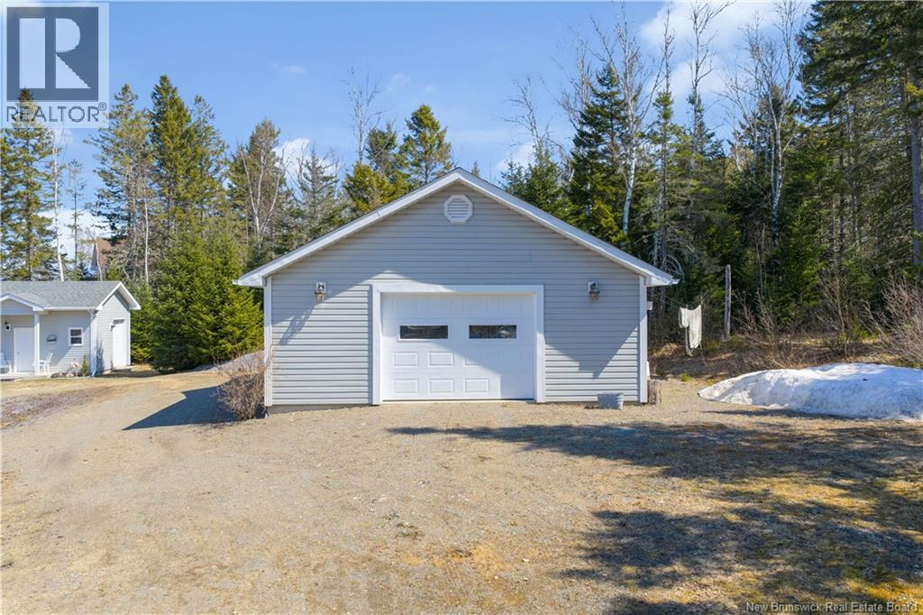 1330 Route 705 — photo 36