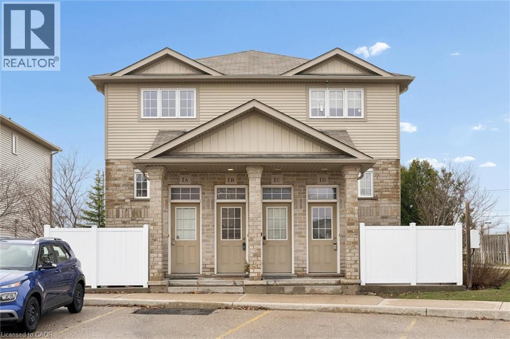 240 WESTMEADOW Drive Unit 1B, Kitchener, Ontario N2N0A1 - Photo 2