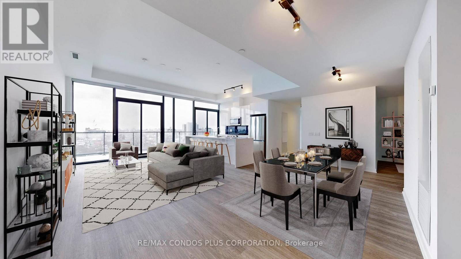 1909 - 195 MCCAUL STREET