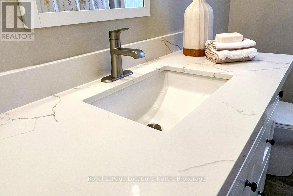 47 BALSAM STREET - 24