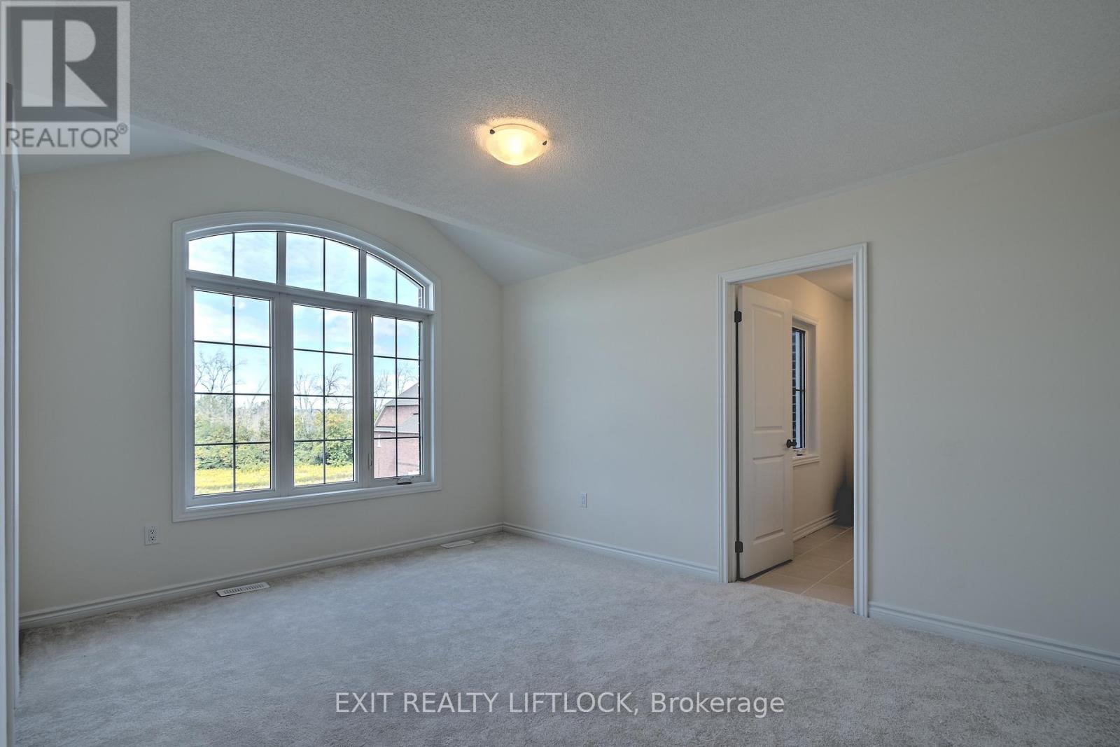 61 GOLDEN MEADOWS DRIVE — photo 24