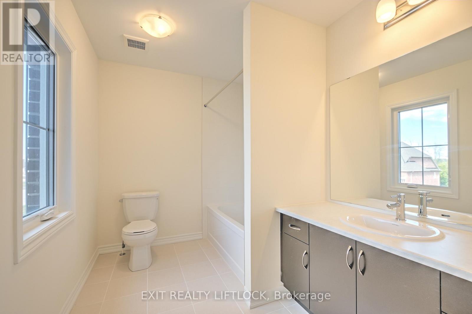 61 GOLDEN MEADOWS DRIVE — photo 25