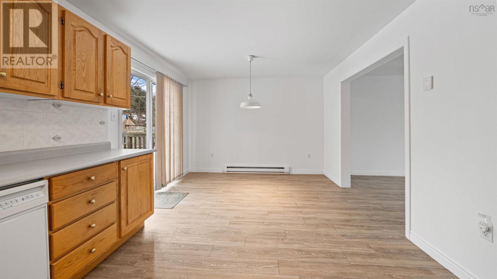 Property 15 of 44 of 20 Glenbourne Court