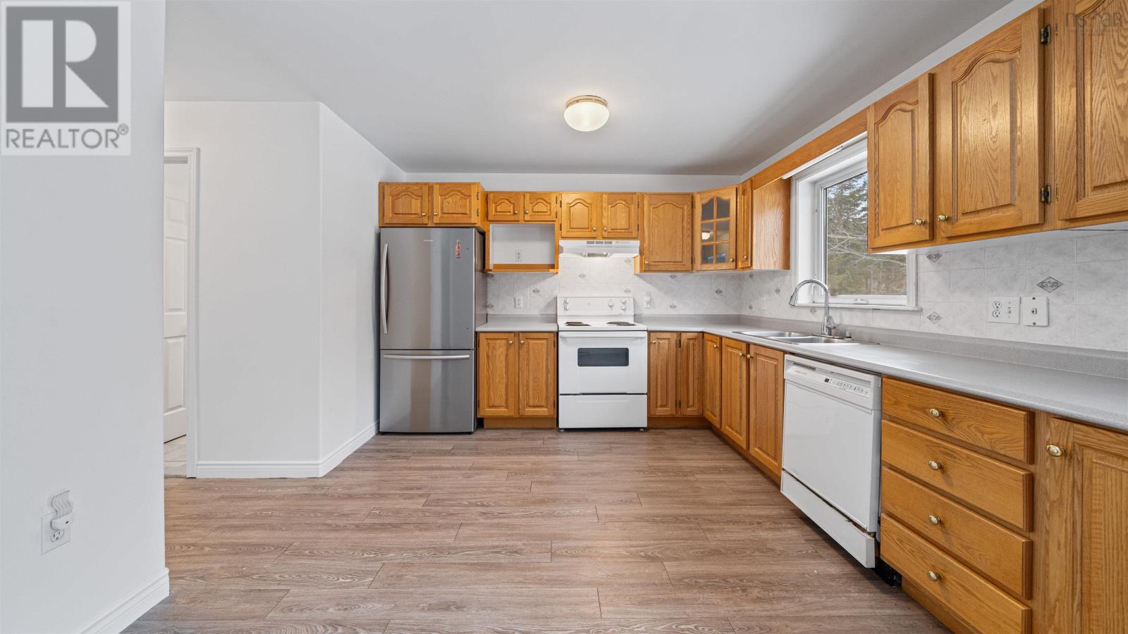 Property 13 of 44 of 20 Glenbourne Court