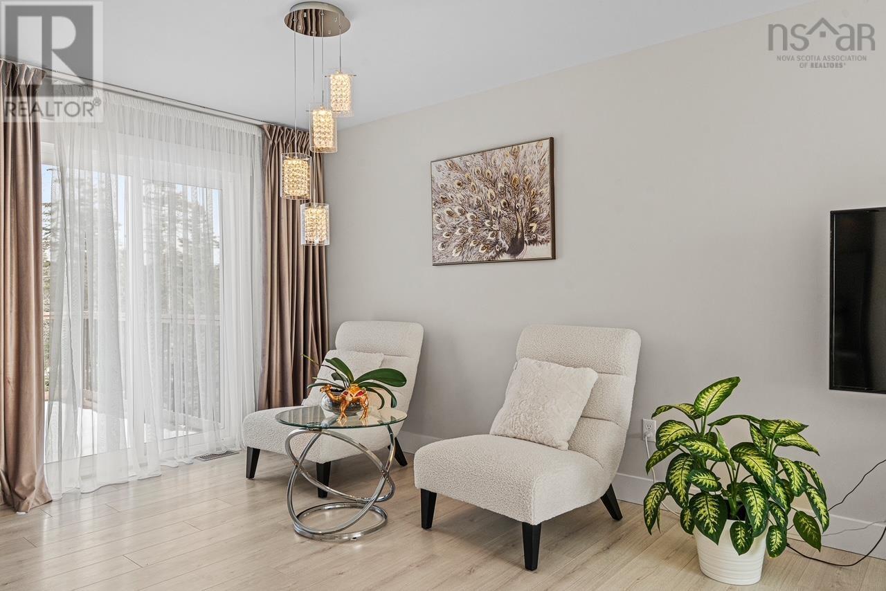 Property 14 of 42 of 212 Lynwood Drive