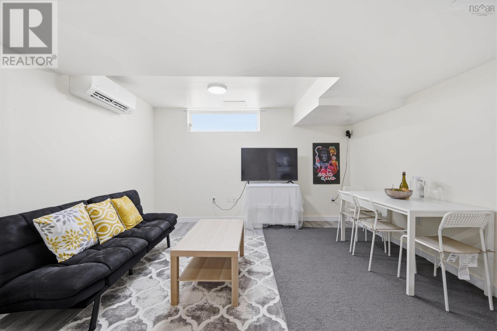 Property 29 of 47 of 40 Gateway Road