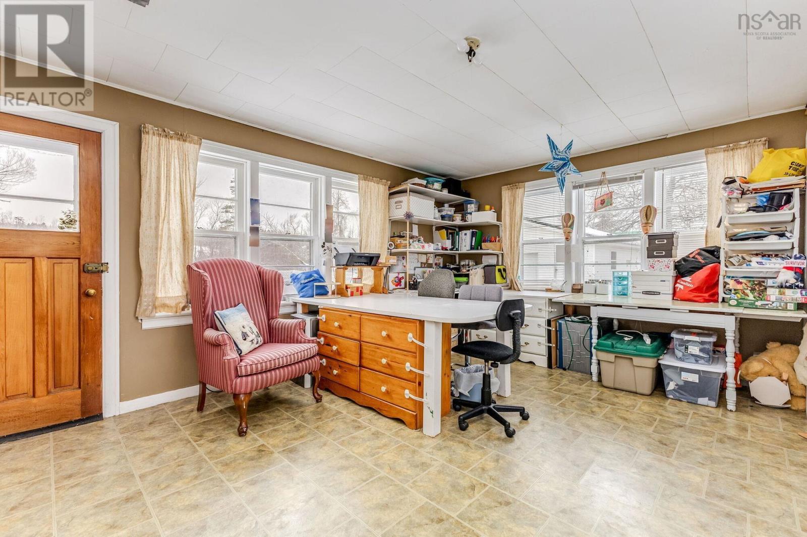 Property 20 of 37 of 1097 Highway 376