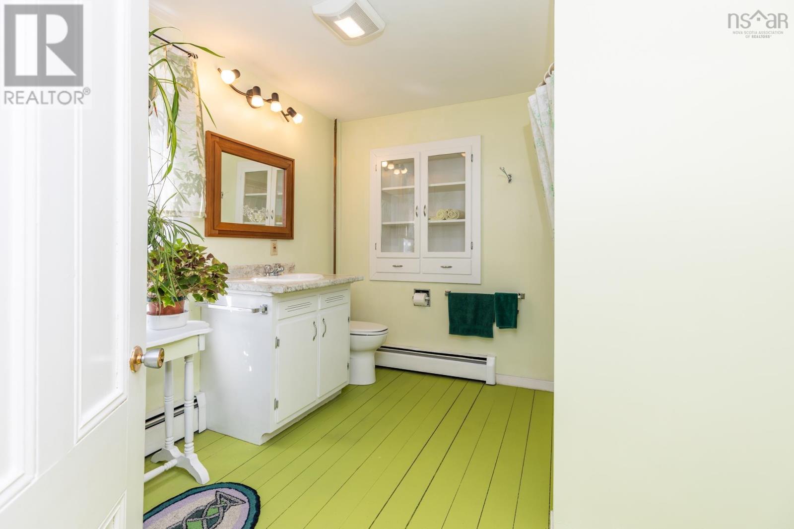 Property 28 of 41 of 2141 Highway 203