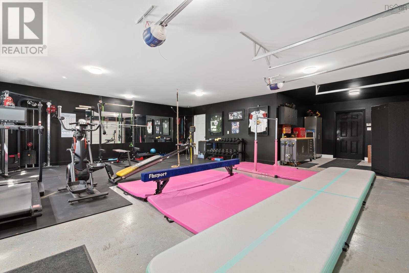 Property 25 of 46 of 905 Windgate Drive