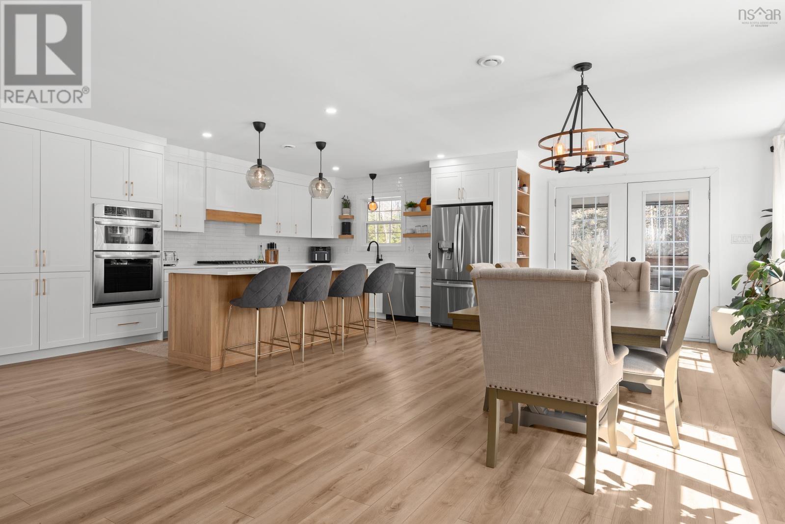 Property 10 of 46 of 905 Windgate Drive