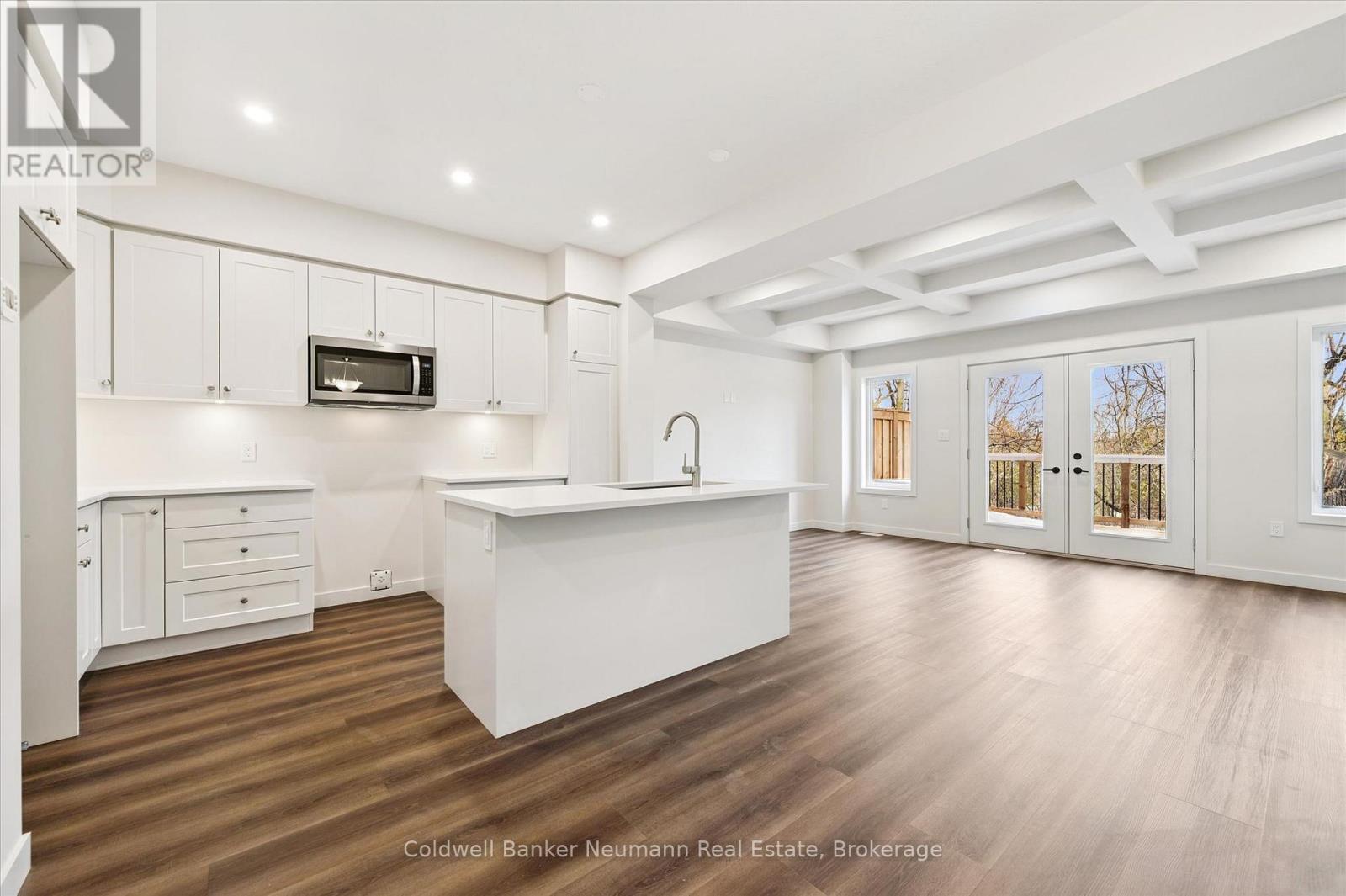 30 FIELDSTONE LANE - 1