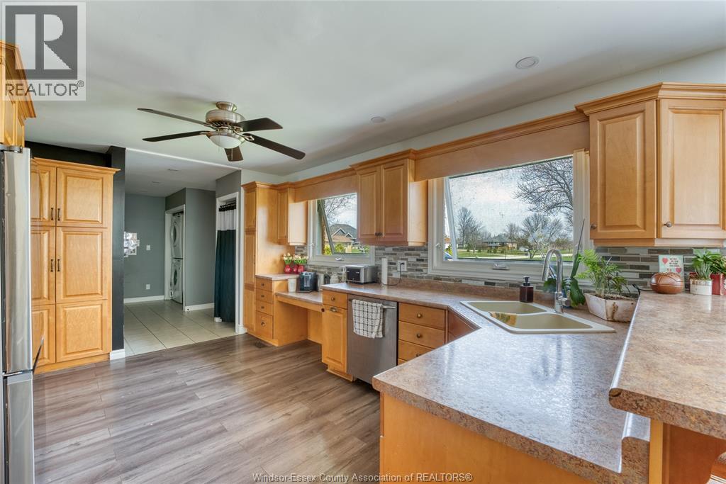 1235 GESTO SIDEROAD - 17