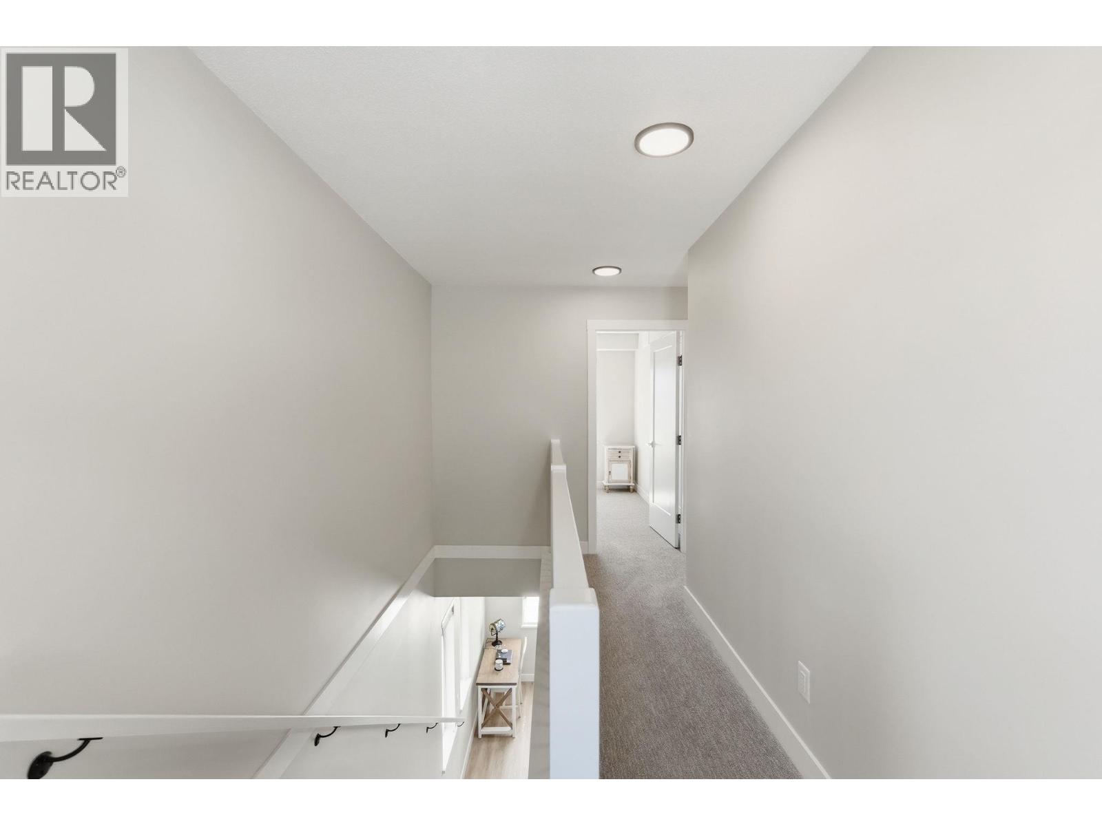#140 4025 Gellatly Road S - 18
