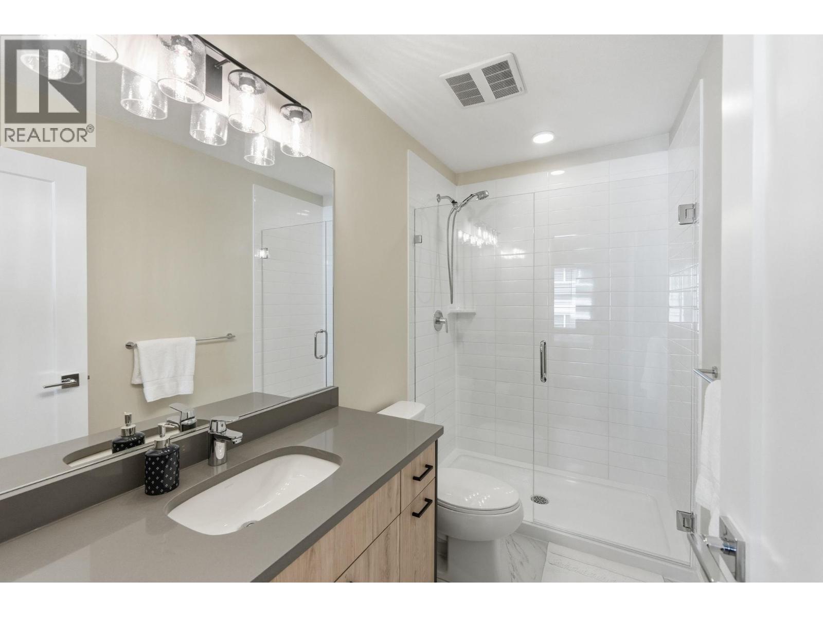 #140 4025 Gellatly Road S - 28