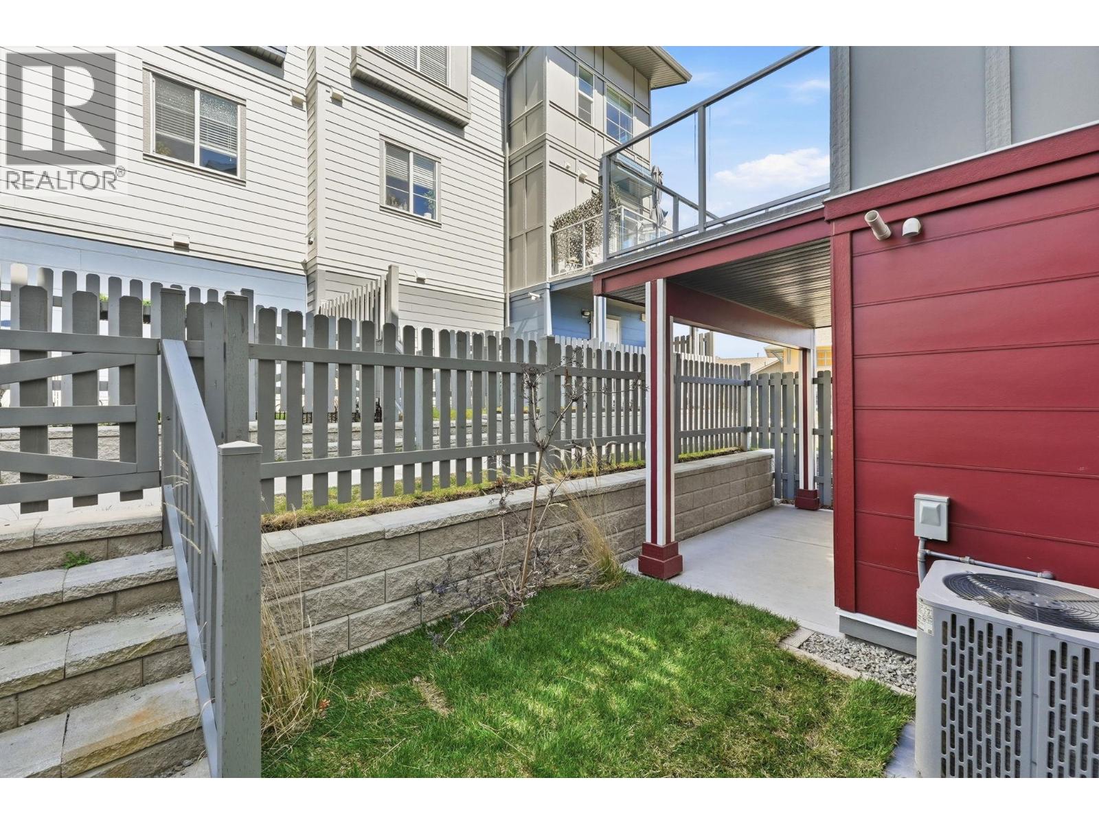 #140 4025 Gellatly Road S - 41
