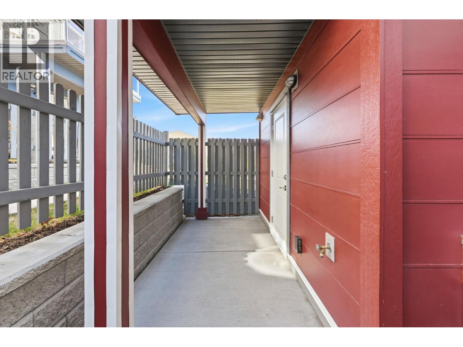 #140 4025 Gellatly Road S - 42