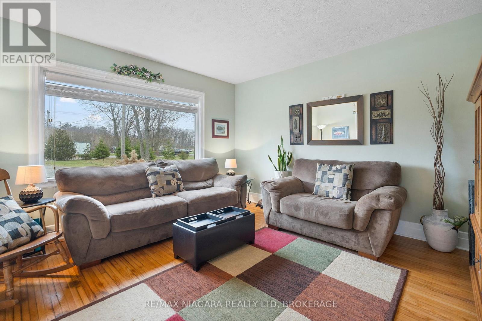 1183 MERRITTVILLE HIGHWAY - 10
