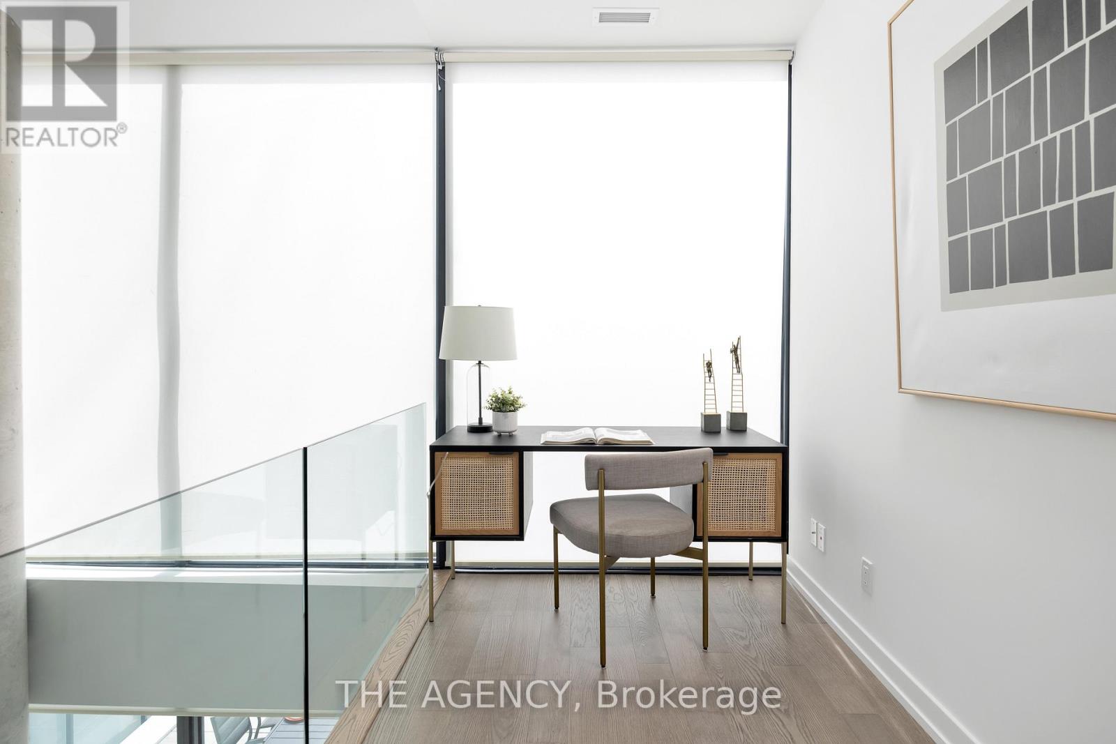 #804 161 ROEHAMPTON AVENUE - 15