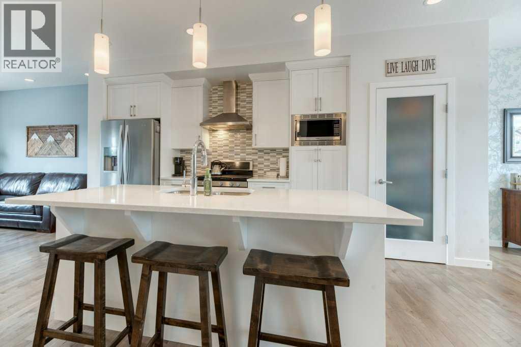 204 Sundown Road, Cochrane