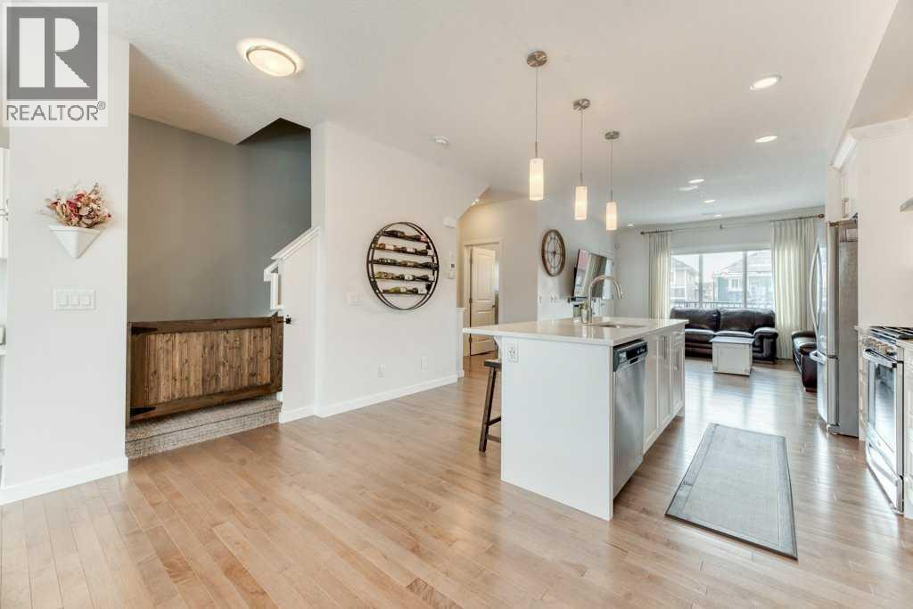 204 Sundown Road, Cochrane