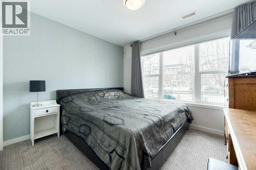 204 Sundown Road, Cochrane