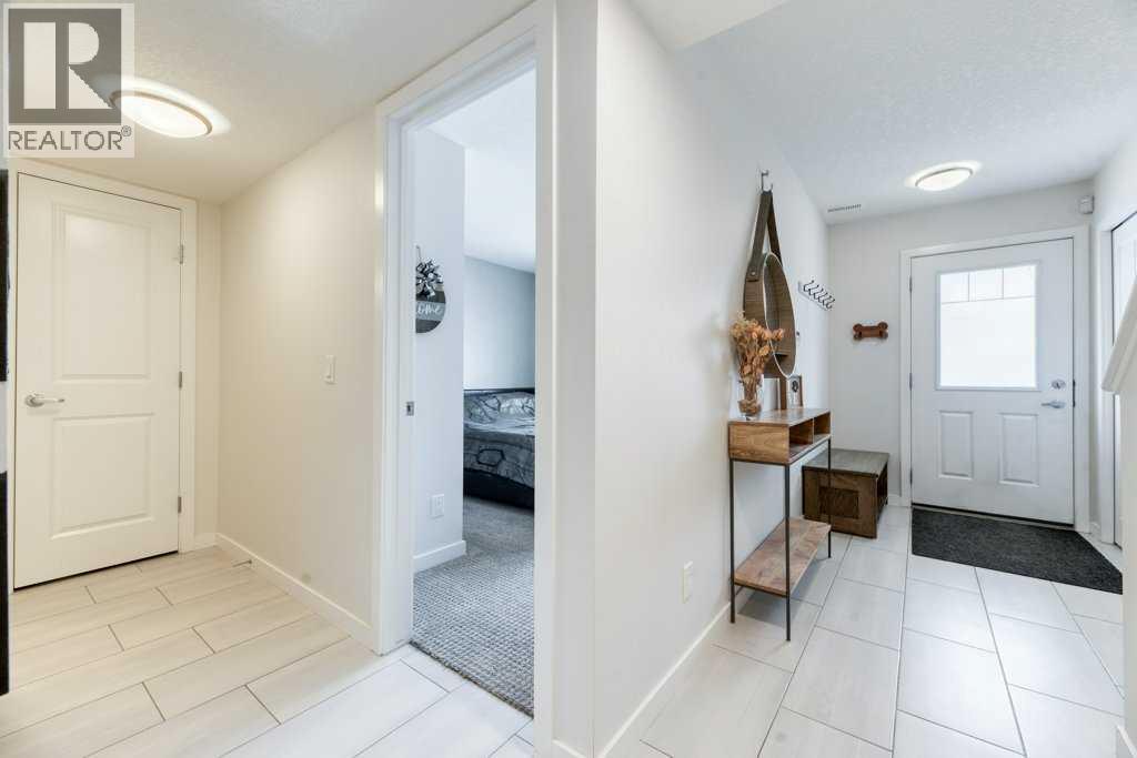 204 Sundown Road, Cochrane