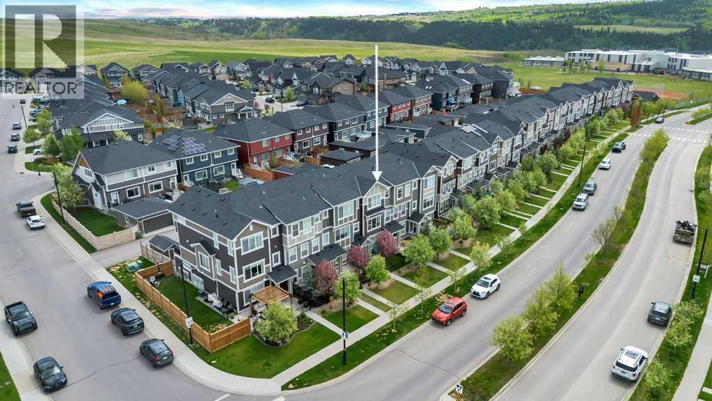 204 Sundown Road, Cochrane