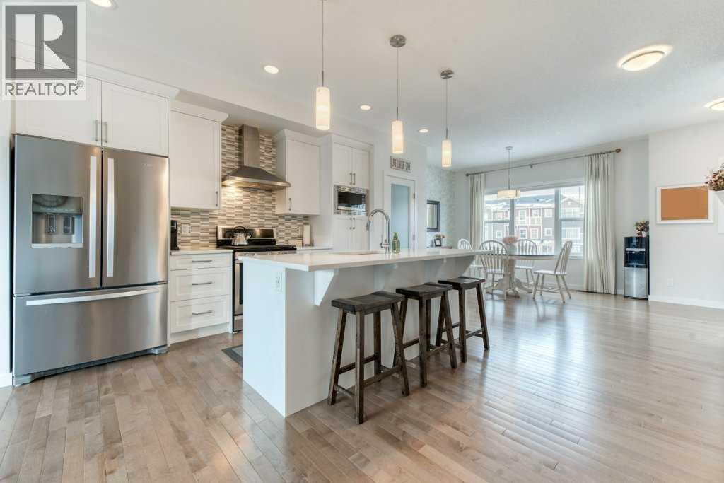 204 Sundown Road, Cochrane