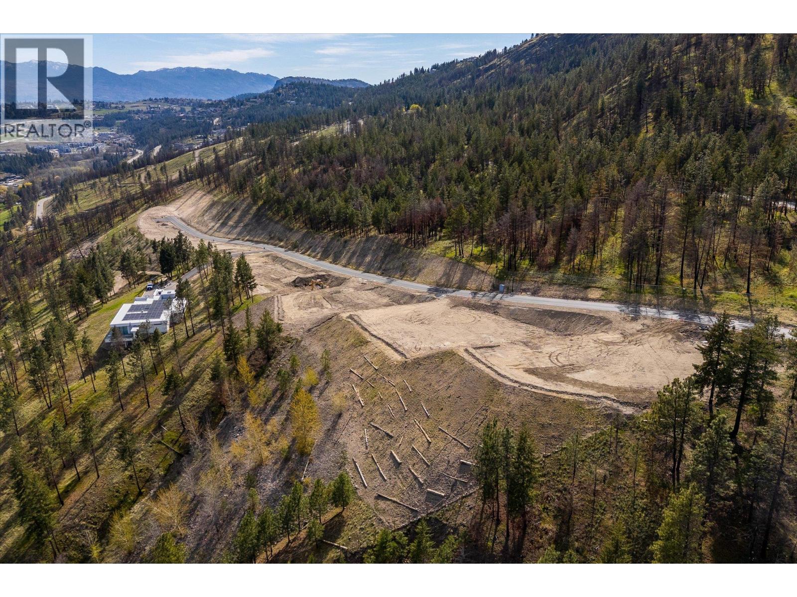 1045 BEAR CREEK LANE LOT# 6 - 5