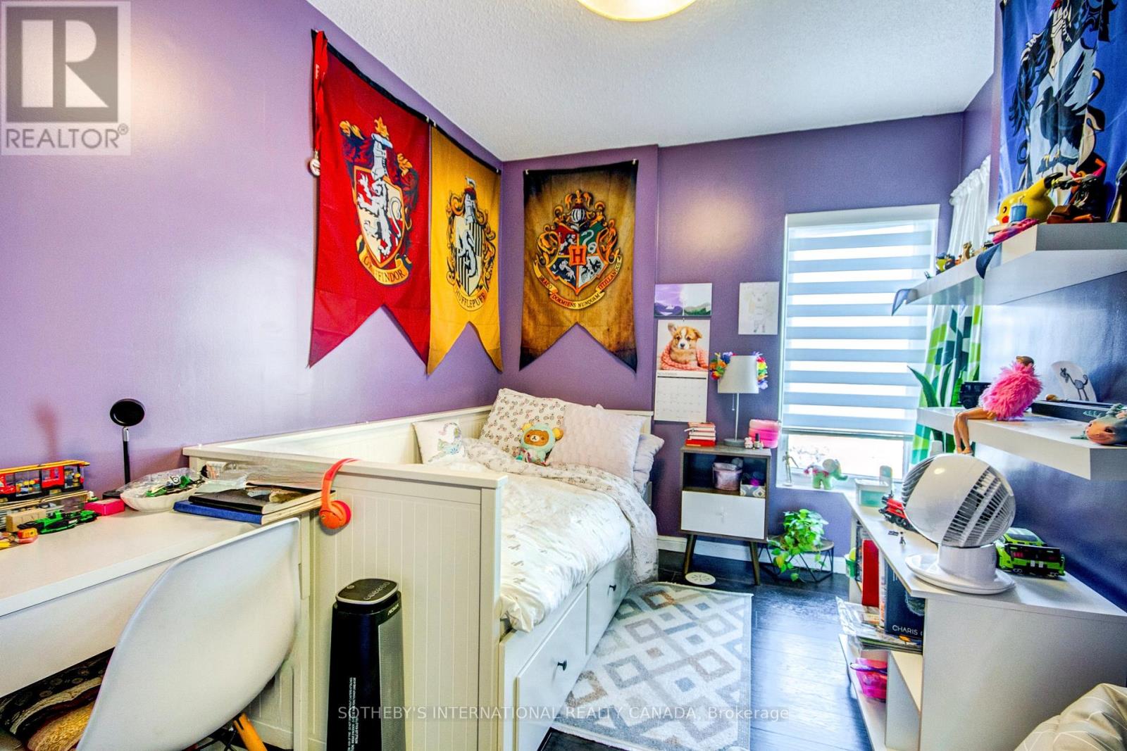 #219 7 FOUNDRY AVENUE - 14