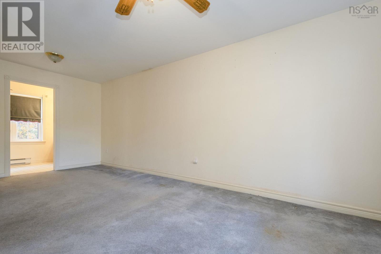 Property 20 of 40 of 92 Hall Road