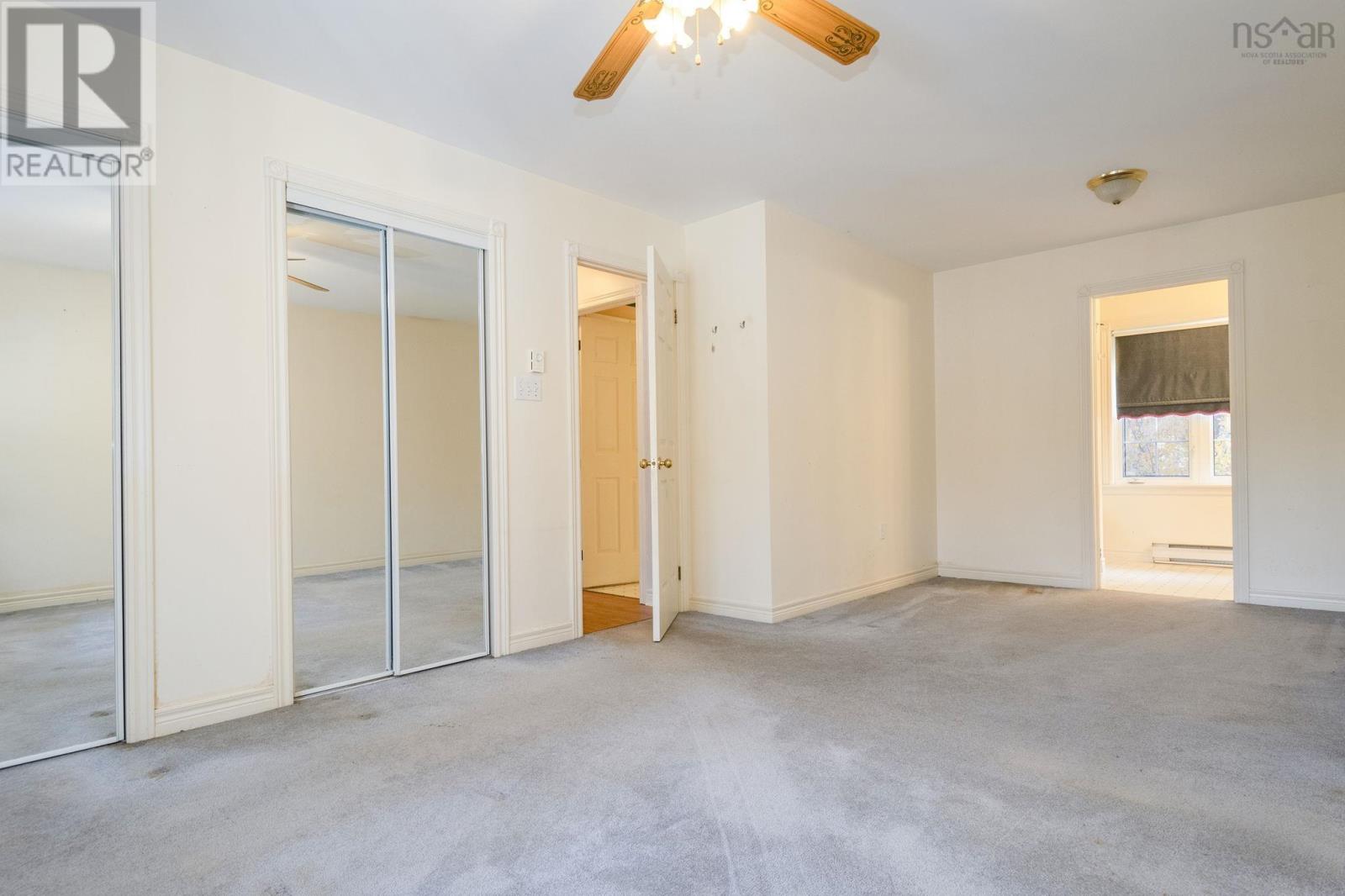 Property 22 of 40 of 92 Hall Road