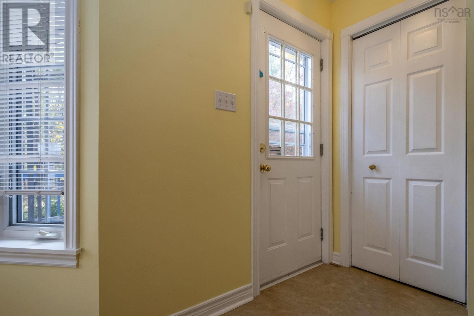 Property 25 of 40 of 92 Hall Road