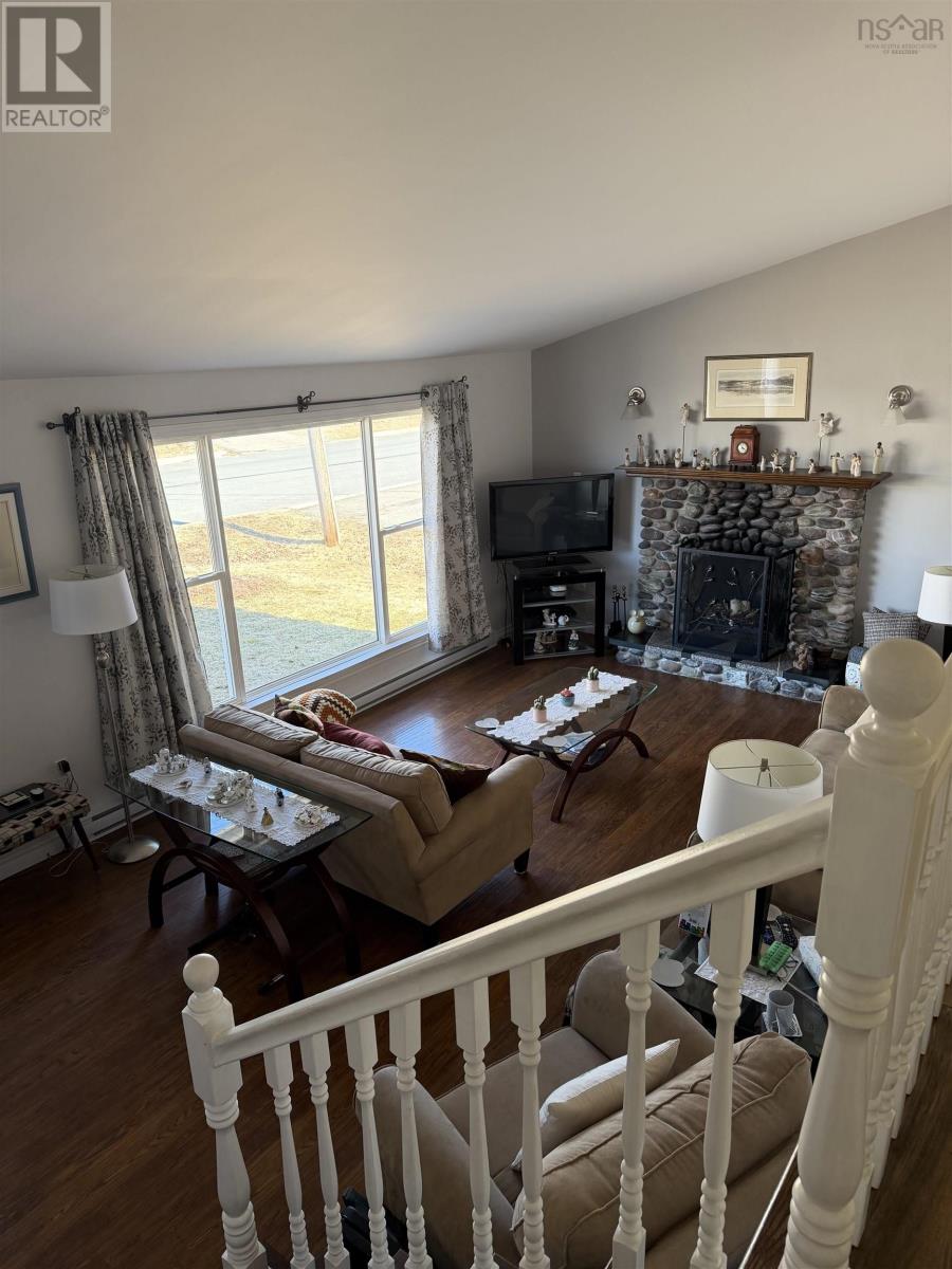 Property 23 of 34 of 7 Dolorosa Avenue