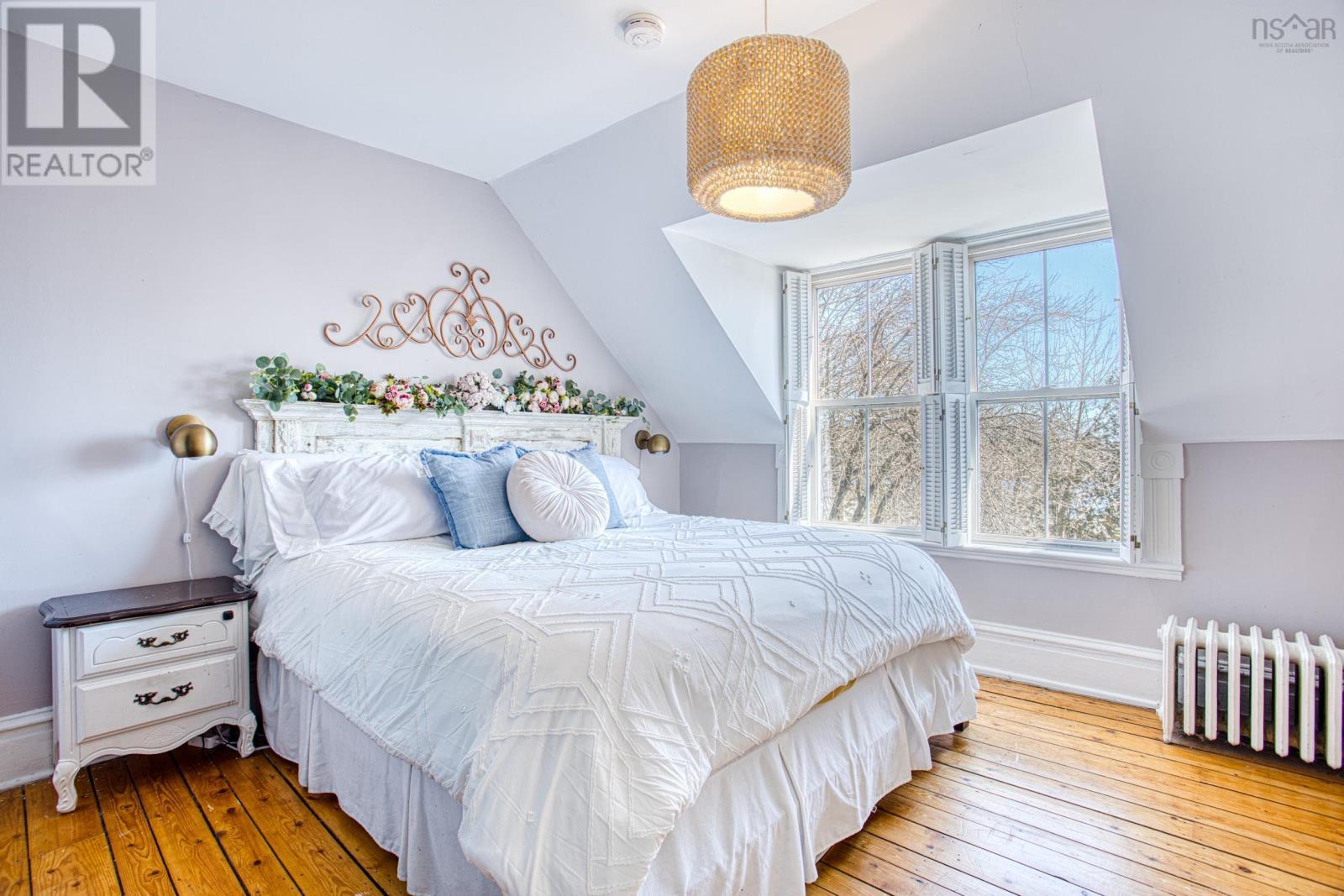 Property 36 of 39 of 53 Rutledge Street